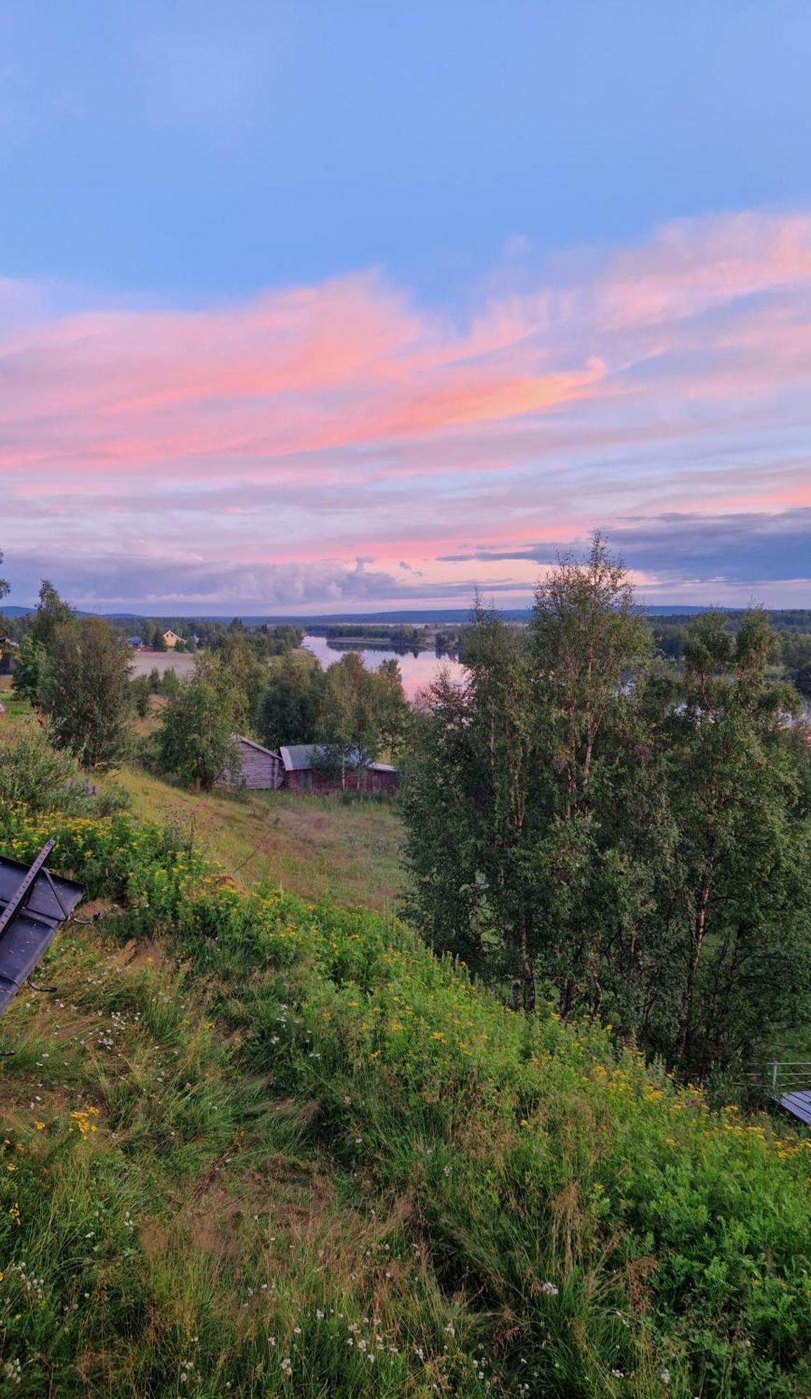 Kuttainen Lodge Karesuando Exteriér fotografie
